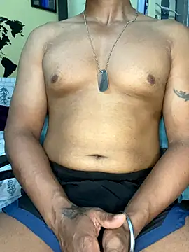 Snapshot of loveboyrp chatting on November 13, 3:16 am loveboyrp online show from November 13, 3:16 am