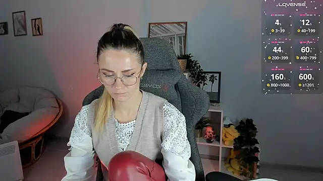 LadyIzabel online show from February 9, 5:50 am