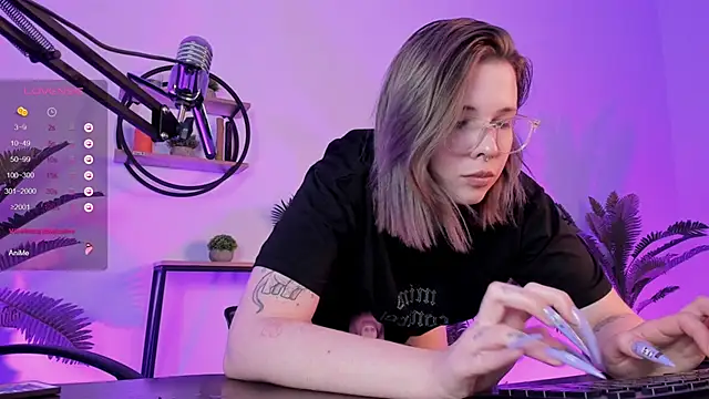 AliceSunday online show from January 16, 10:12 pm