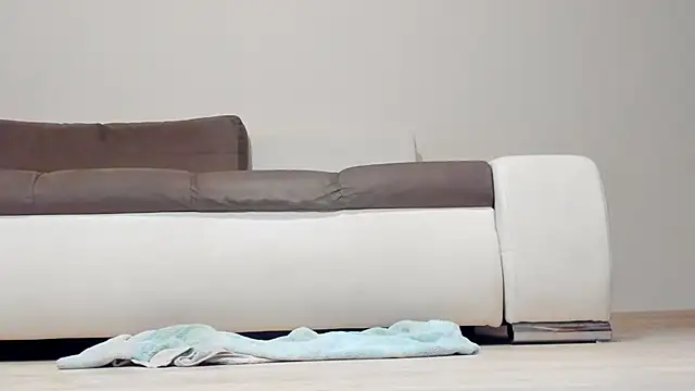 Snapshot of SabySexy chatting on December 15, 4:00 pm SabySexy online show from December 15, 4:00 pm