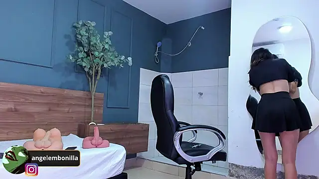 megan morgan01 online show from October 1, 11:49 am