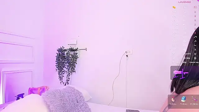 sherylgrey online show from November 28, 11:51 pm