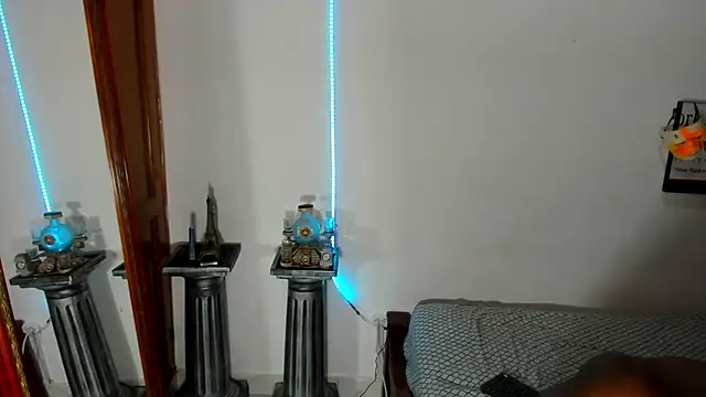 Darick brown online show from December 15, 3:34 am