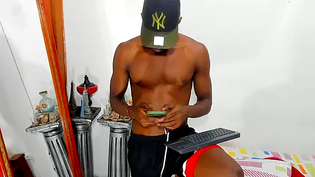 Darick brown online show from March 8, 8:35 pm