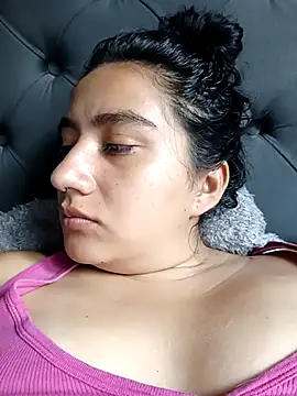 Hellen Alex online show from March 5, 2:45 pm