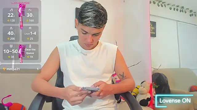 ryan carter08 online show from November 21, 3:27 am