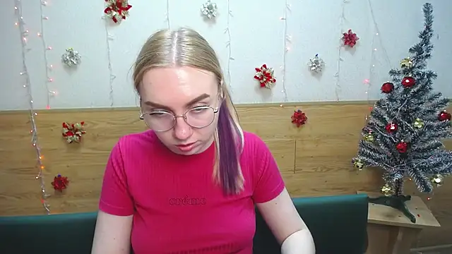 Snapshot of BeatriceFly chatting on January 20, 4:01 pm BeatriceFly online show from January 20, 4:01 pm