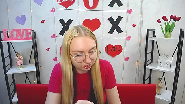 Snapshot of BeatriceFly chatting on January 23, 11:48 am BeatriceFly online show from January 23, 11:48 am