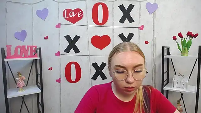 Snapshot of BeatriceFly chatting on January 27, 3:50 pm BeatriceFly online show from January 27, 3:50 pm