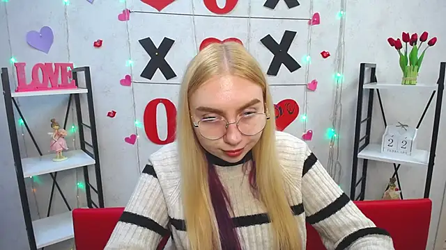 Snapshot of BeatriceFly chatting on February 22, 12:40 pm BeatriceFly online show from February 22, 12:40 pm