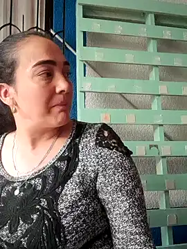 skayhot  online show from December 21, 4:25 pm