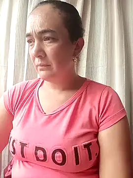 skayhot  online show from February 19, 7:59 pm