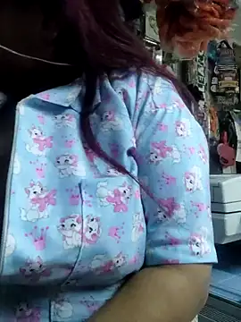 Edged Hot69 online show from September 30, 12:04 am