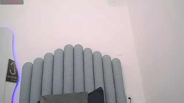 iniyalaboni online show from February 27, 12:23 pm