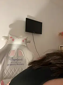 Hot malak online show from December 18, 9:18 pm