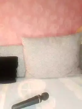 Cat Sharisa online show from February 11, 2:57 pm