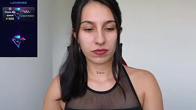 tammyandrade  online show from February 14, 8:48 pm