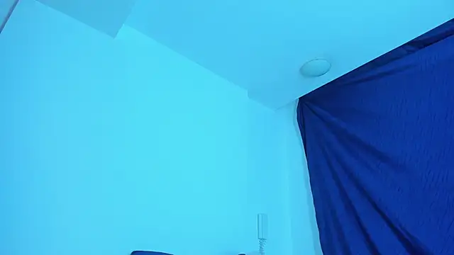 emiily15   online show from January 8, 6:52 pm