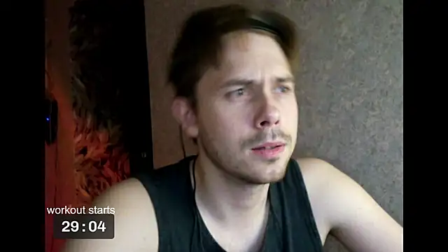 Snapshot of mike_peach chatting on November 19, 12:43 am mike peach online show from November 19, 12:43 am