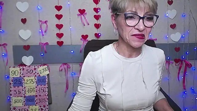 EllaBonito online show from February 5, 3:42 pm