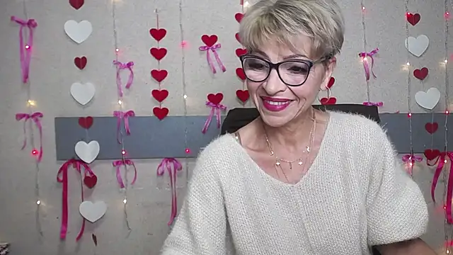 EllaBonito online show from February 10, 6:20 am