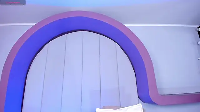 celestelewis online show from October 11, 7:34 pm