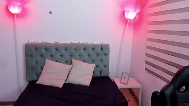 Camiila Osorio online show from January 31, 7:07 am