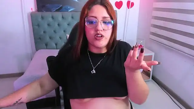 Camiila Osorio online show from February 25, 6:47 am