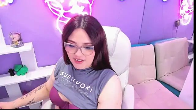 Camiila Osorio online show from September 12, 7:36 pm