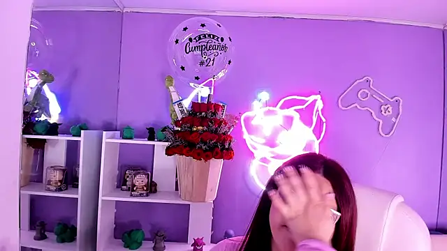 Camiila Osorio online show from October 4, 8:51 pm