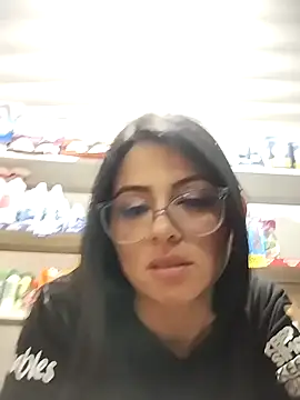 Linda Lars online show from November 10, 3:11 pm