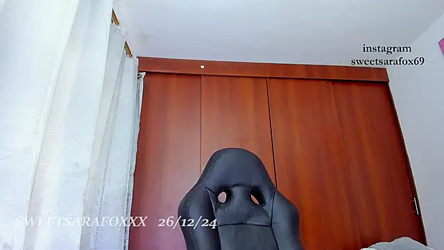 sweetsarasofia online show from December 26, 10:31 pm