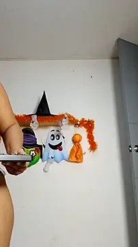 brown halos online show from October 17, 1:31 am