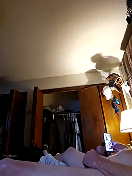 coolbrease10 online show from January 7, 9:07 am