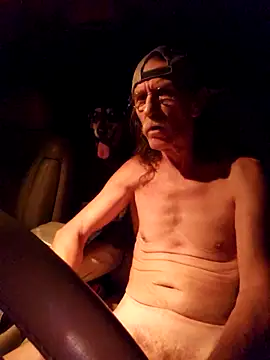 coolbrease10 online show from September 17, 9:22 am