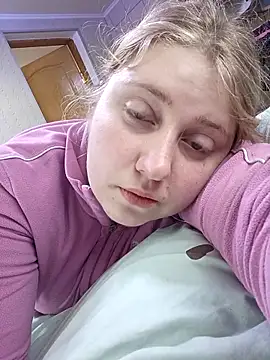 Snapshot of AnastasiaSky19 chatting on November 22, 7:40 am AnastasiaSky19 online show from November 22, 7:40 am