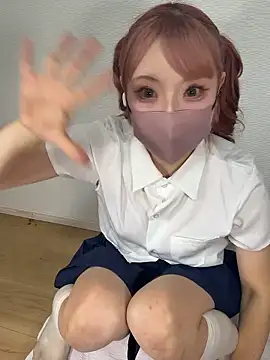 Snapshot of alice__1111 chatting on November 17, 1:28 pm alice 1111 online show from November 17, 1:28 pm