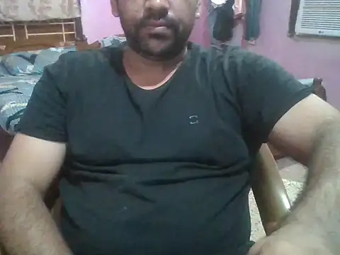 Snapshot of boyplay1000 chatting on November 2, 4:04 am boyplay1000 online show from November 2, 4:04 am