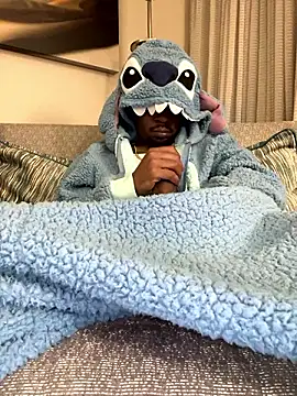 Snapshot of MobyDxck chatting on December 2, 12:51 pm MobyDxck online show from December 2, 12:51 pm