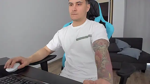 MatMalonne online show from February 3, 10:25 am