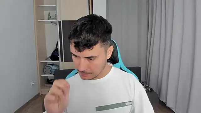 MatMalonne online show from November 17, 5:19 pm