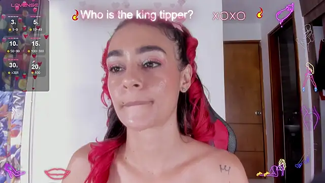 serafelle online show from December 1, 9:37 pm