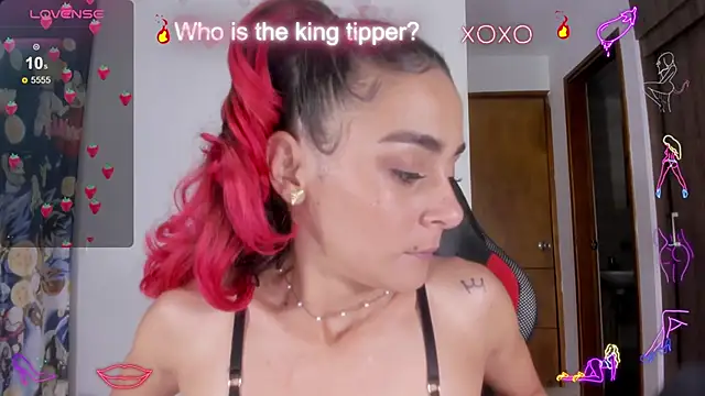 serafelle online show from December 18, 4:20 am