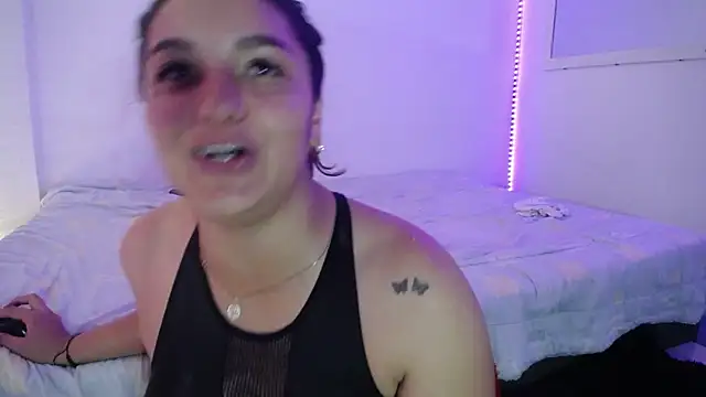 Laurenkenner  online show from March 14, 10:27 pm