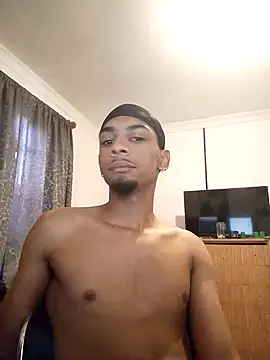 29YOURZ 28  online show from December 13, 5:27 am