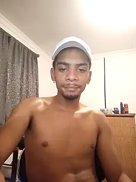 29YOURZ 28  online show from January 14, 6:17 pm