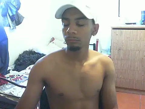 29YOURZ 28  online show from February 27, 6:50 am