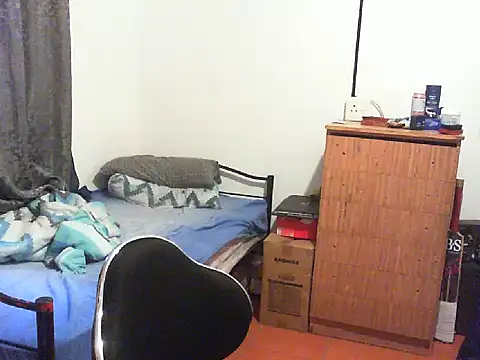 29YOURZ 28  online show from March 17, 5:12 am