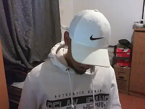 29YOURZ 28  online show from September 15, 3:12 pm