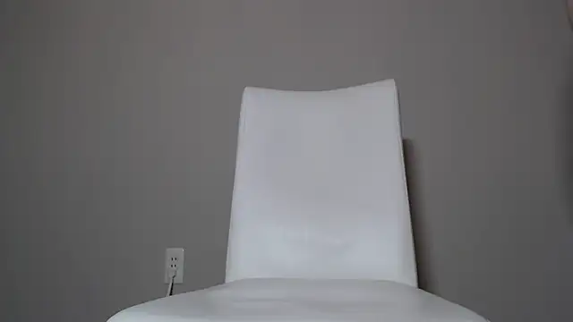 Snapshot of Hika-Channel chatting on December 28, 5:23 am Hika-Channel online show from December 28, 5:23 am